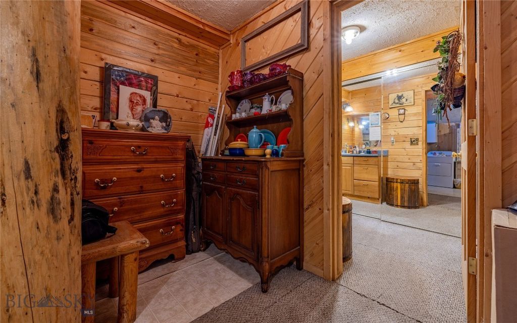 715 US Highway 212 W, Cooke City, MT 59020 photo 27