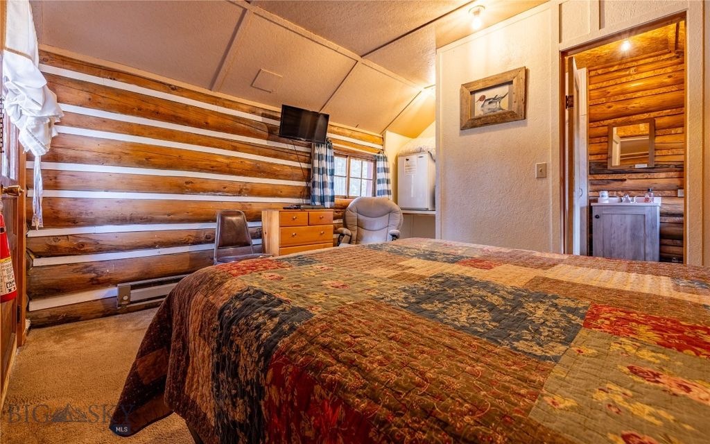 715 US Highway 212 W, Cooke City, MT 59020 photo 33