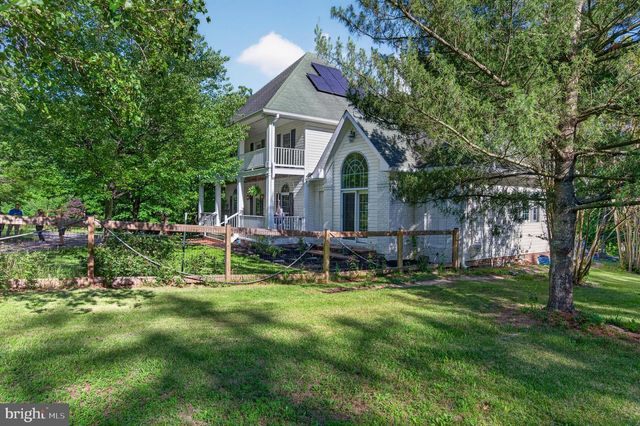 1980 DOUBLE CHURCH RD, Stephens City, VA 22655