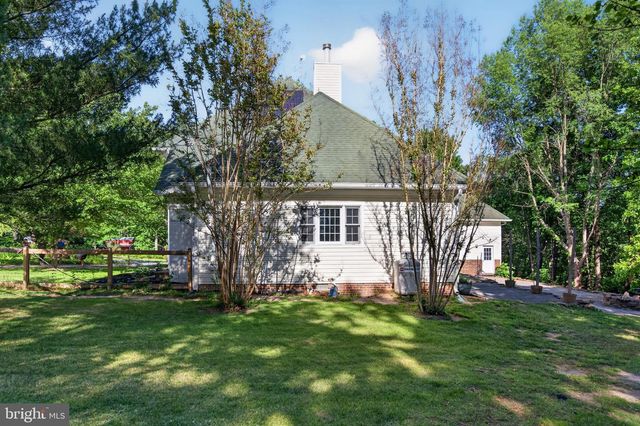 1980 DOUBLE CHURCH RD, Stephens City, VA 22655