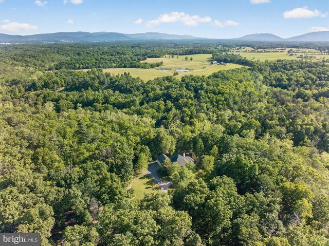 1980 DOUBLE CHURCH RD, Stephens City, VA 22655