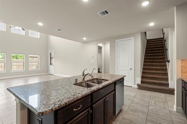 4311 Berry Bend Lane, Richmond, TX 77406