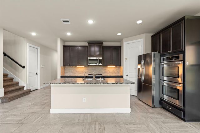 4311 Berry Bend Lane, Richmond, TX 77406