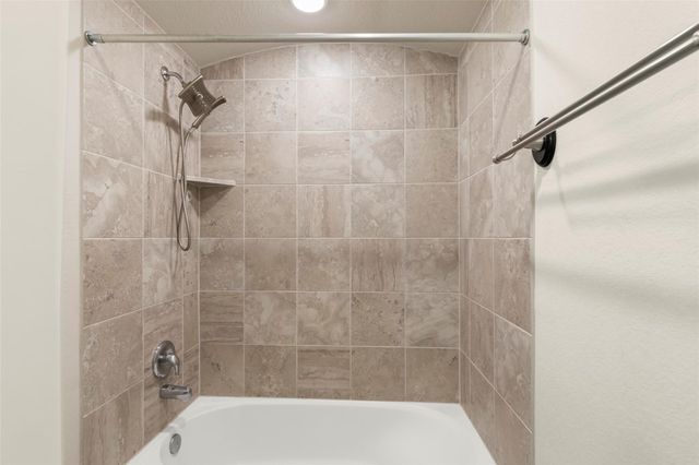 4311 Berry Bend Lane, Richmond, TX 77406