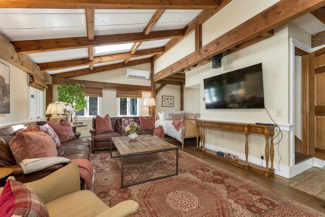 20 Hicks Road, Belmont, NH 03220