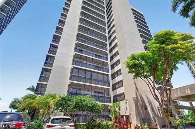 1900 Virginia AVE 802, Fort Myers, FL 33901