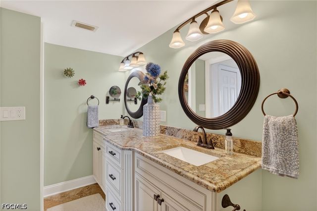 1900 Virginia AVE 802, Fort Myers, FL 33901