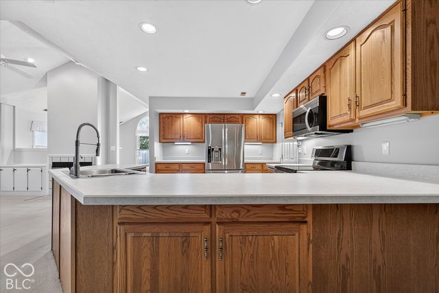 9503 Cadbury Circle, Indianapolis, IN 46260