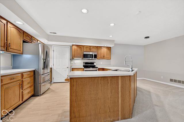 9503 Cadbury Circle, Indianapolis, IN 46260