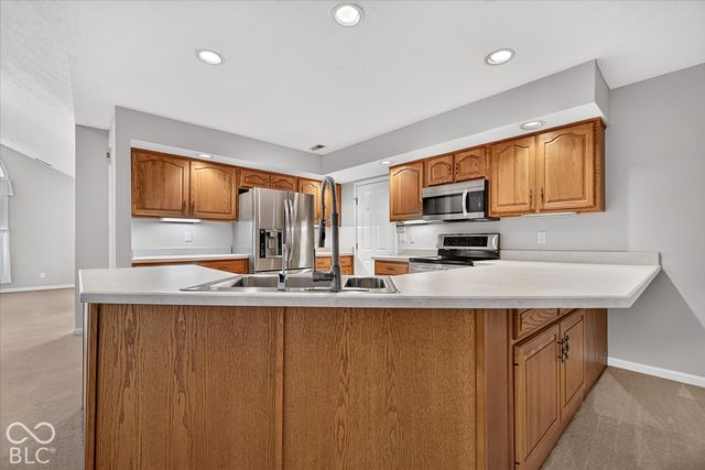 9503 Cadbury Circle, Indianapolis, IN 46260