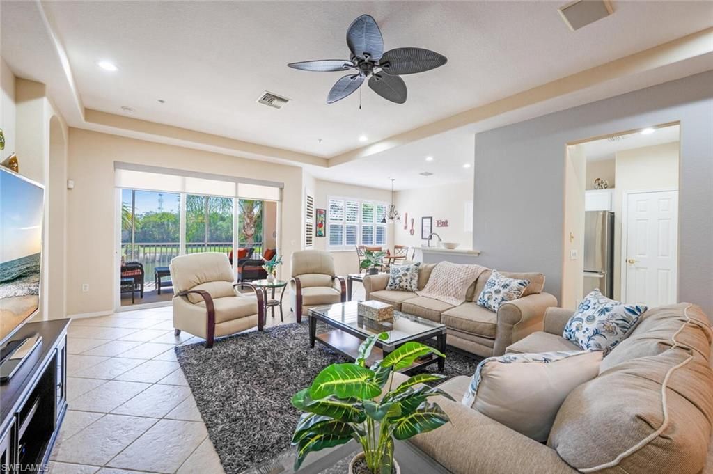 4630 Winged Foot CT # 202, Naples, FL 34112