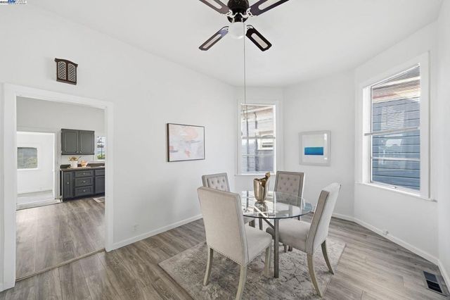 3237 Linden St, Oakland, CA 94608