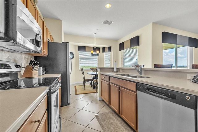 7607 GRAND ESTUARY TRAIL 406, Bradenton, FL 34212