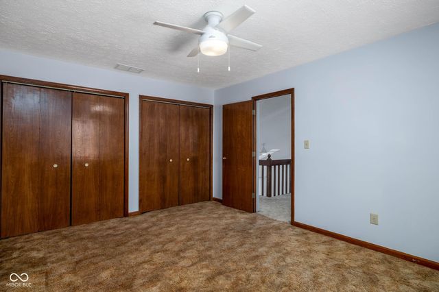 215 Black Maple Court, Greenwood, IN 46143