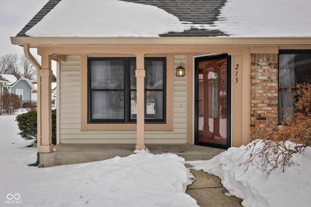 215 Black Maple Court, Greenwood, IN 46143