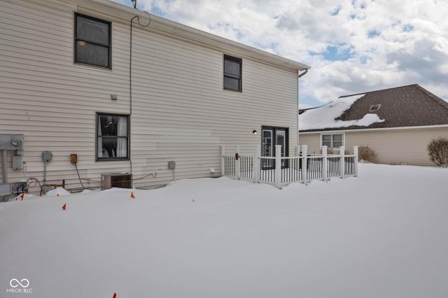 215 Black Maple Court, Greenwood, IN 46143