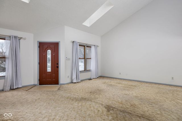 215 Black Maple Court, Greenwood, IN 46143