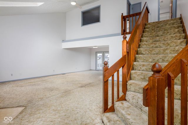 215 Black Maple Court, Greenwood, IN 46143