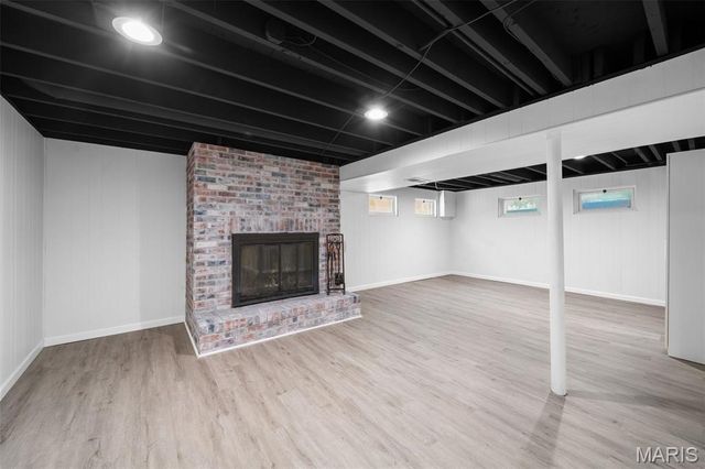 2431 Wesington Drive, Maryland Heights, MO 63043