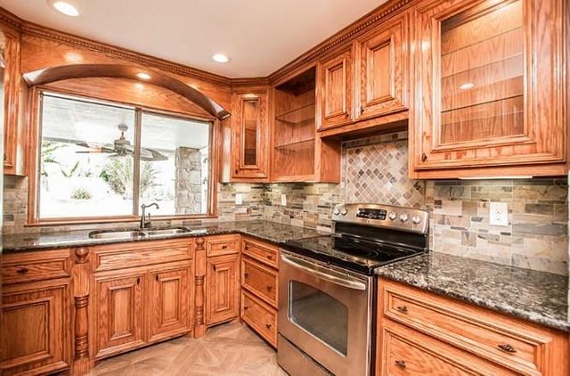 19714 Burle Oaks Ct, Humble, TX 77346