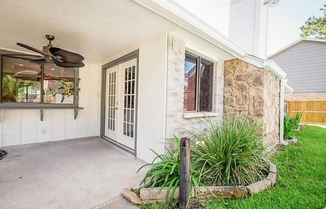 19714 Burle Oaks Ct, Humble, TX 77346