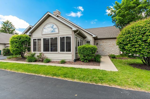 1920 TIMBERS EDGE Circle 1920, Joliet, IL 60431