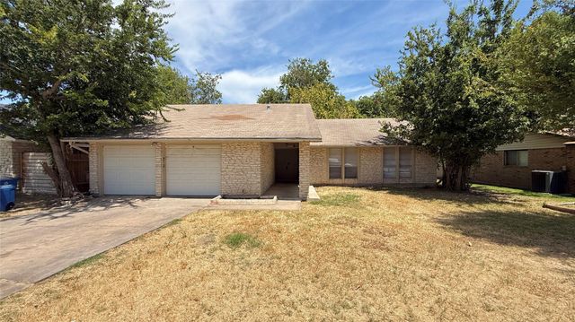 10105 Oak Hollow DR, Austin, TX 78758