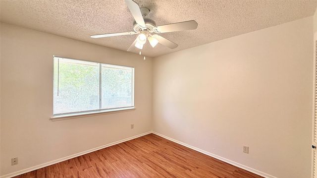 10105 Oak Hollow DR, Austin, TX 78758
