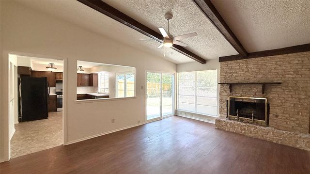 10105 Oak Hollow DR, Austin, TX 78758