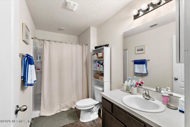 8148 MEADOW WALK Lane, Jacksonville, FL 32256
