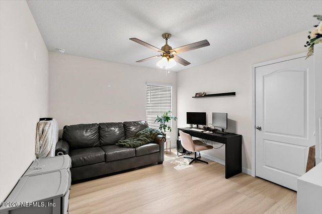 8148 MEADOW WALK Lane, Jacksonville, FL 32256