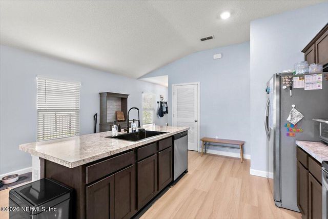 8148 MEADOW WALK Lane, Jacksonville, FL 32256