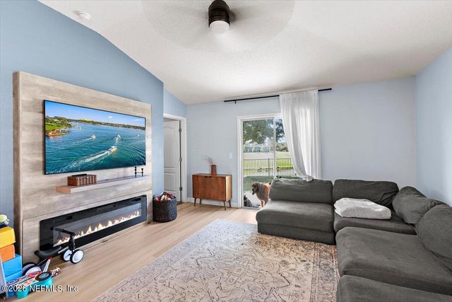 8148 MEADOW WALK Lane, Jacksonville, FL 32256