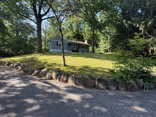 383 Emerson Ln, Berkeley Heights Twp., NJ 07922
