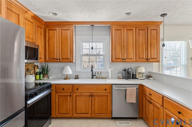 4802 Stockholm Dr, Sandston, VA 23150