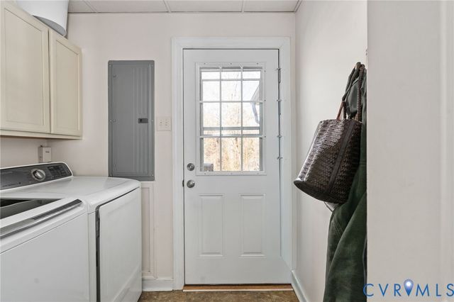 4802 Stockholm Dr, Sandston, VA 23150