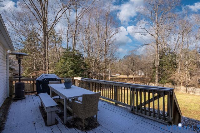 4802 Stockholm Dr, Sandston, VA 23150