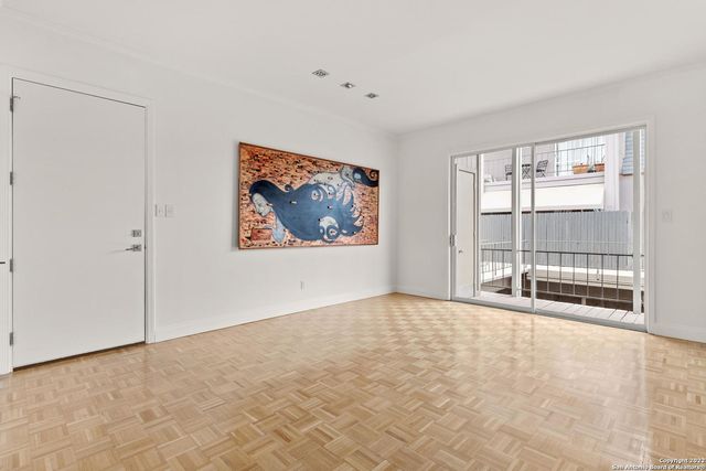 7707 Broadway Apt 12, San Antonio, TX 78209