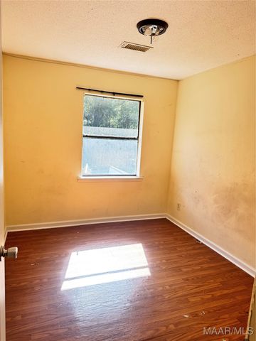 1206 Seth Johnson Drive, Montgomery, AL 36116