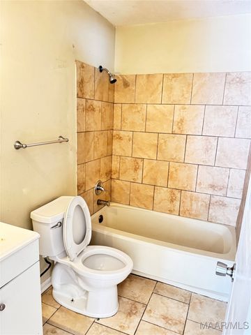 1206 Seth Johnson Drive, Montgomery, AL 36116