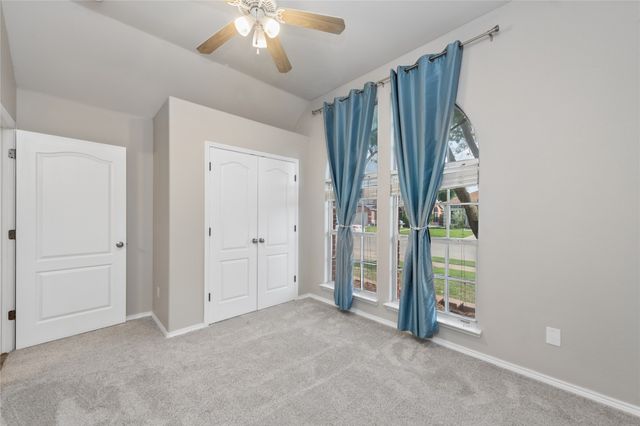 8953 Saranac Trail, Fort Worth, TX 76118