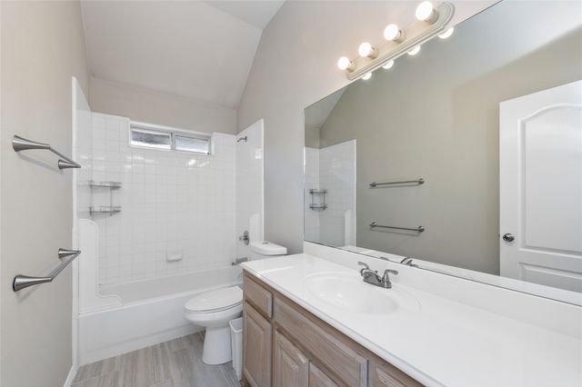 8953 Saranac Trail, Fort Worth, TX 76118