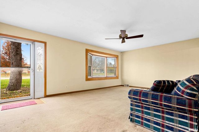 5112 PFEIFFER Road, Bartonville, IL 61607