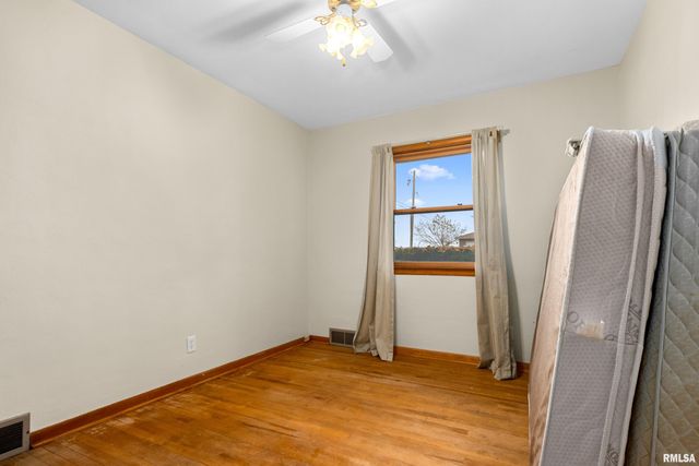 5112 PFEIFFER Road, Bartonville, IL 61607