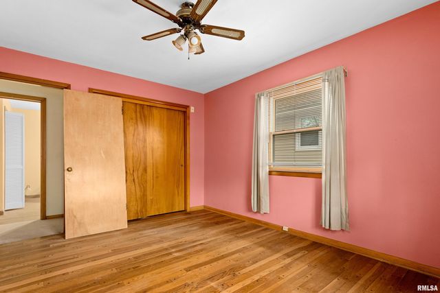 5112 PFEIFFER Road, Bartonville, IL 61607