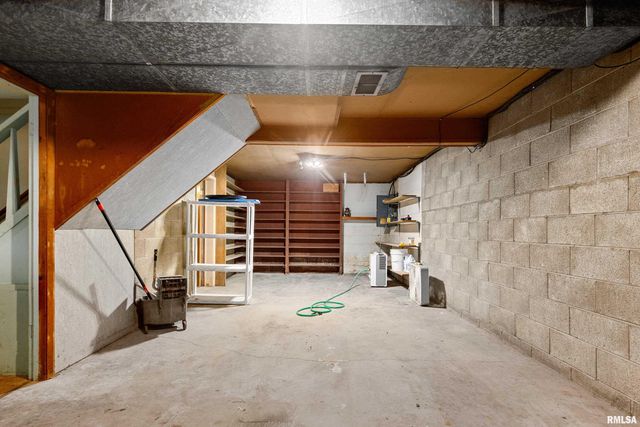 5112 PFEIFFER Road, Bartonville, IL 61607