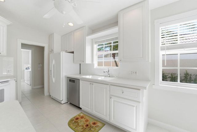 8439 SE Retreat Drive, Hobe Sound, FL 33455