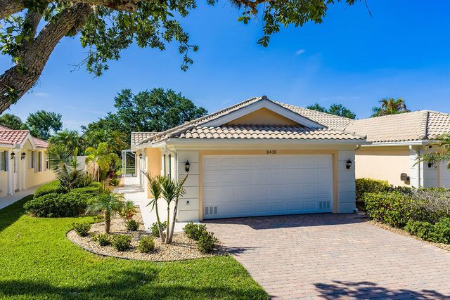 8439 SE Retreat Drive, Hobe Sound, FL 33455