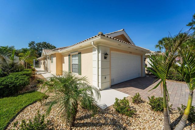 8439 SE Retreat Drive, Hobe Sound, FL 33455