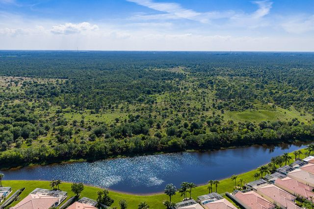 8439 SE Retreat Drive, Hobe Sound, FL 33455